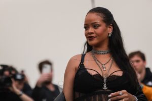 Making of a Billionaire: Rihanna Considering IPO of XFenty Lingerie Brand